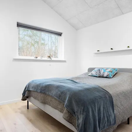 3 Bedroom Cozy In Nykobing Sj * Nyrup