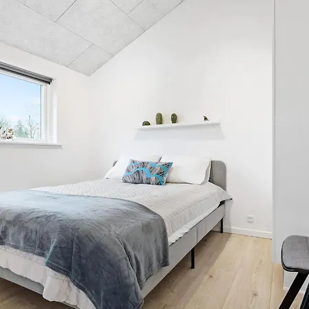 3 Bedroom Cozy In Nykobing Sj Nyrup