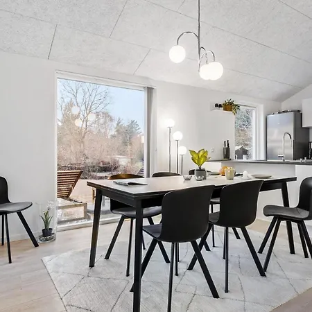3 Bedroom Cozy In Nykobing Sj Nyrup
